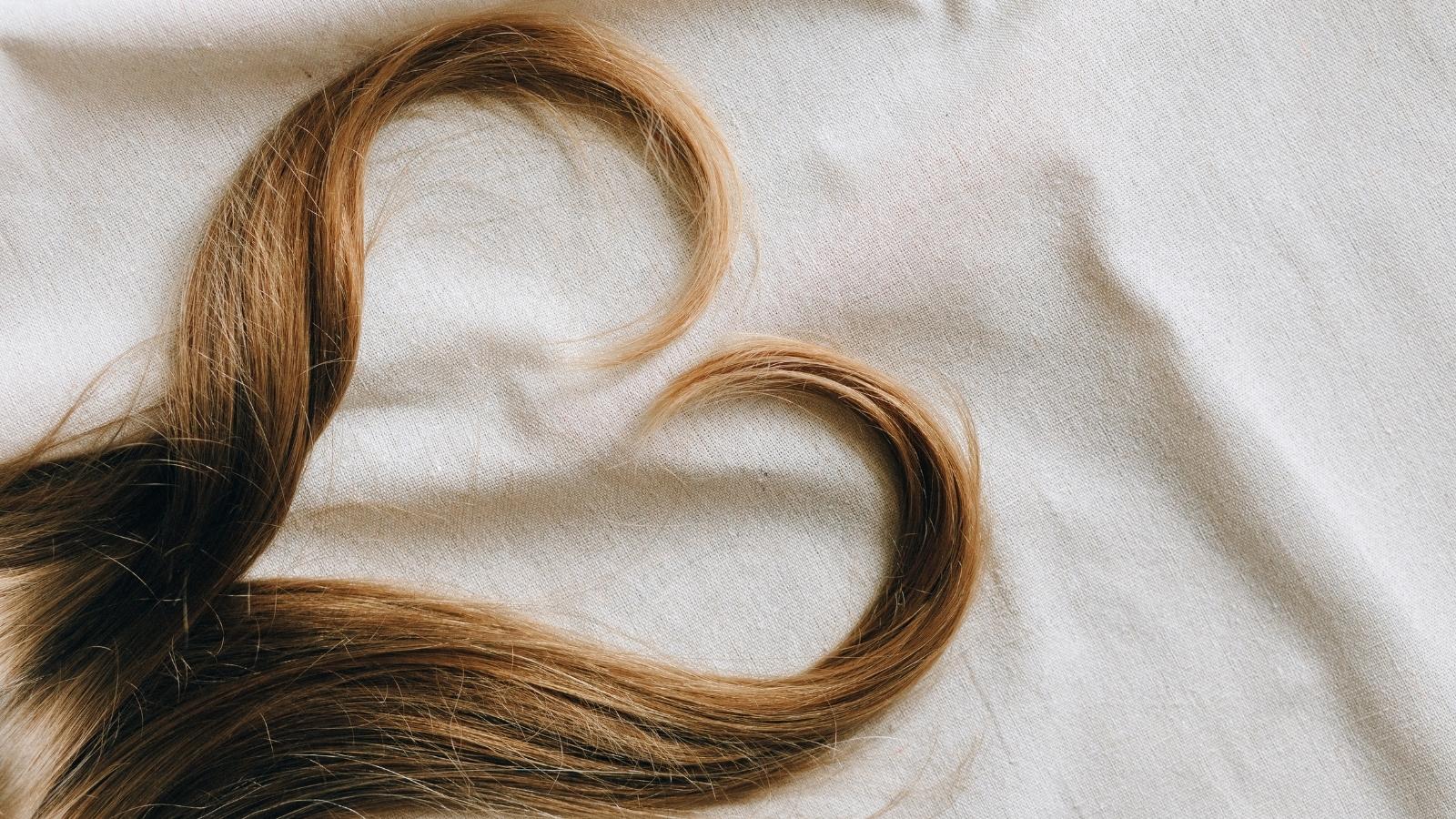 Le don de cheveux - Comprendre vos rêves - Kaya